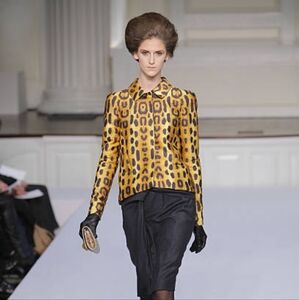 ^□$3,400 OSCAR DE LA RENTA EXCLUSIVE LEOPARD RUNWAY JACKET US M